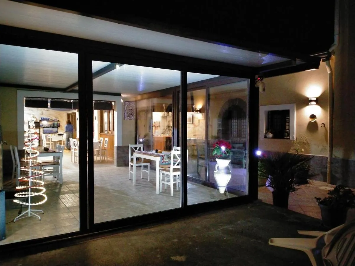 Villa Laura Apartment Giardini Naxos Guest house