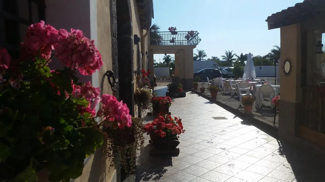 Villa Laura Apartment Giardini-Naxos Vendégház