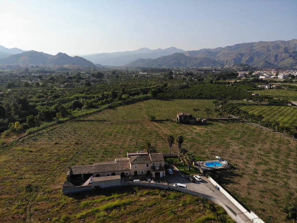 Villa Laura Apartment Giardini-Naxos Vendégház